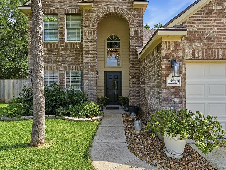 13217 Lazy Ln — Photo 4