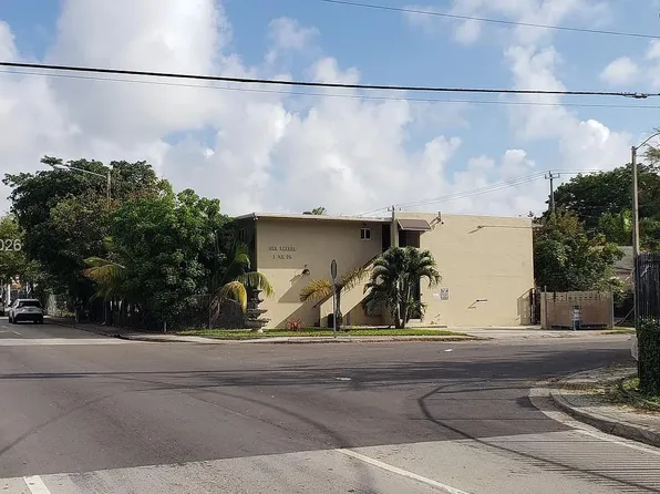 1 NE 78th St APT 3, Miami, FL 33138