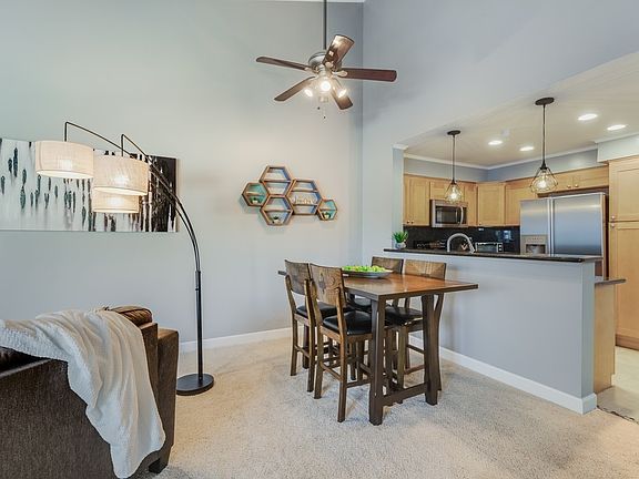 4th image of 39224 Guardino Dr APT 308