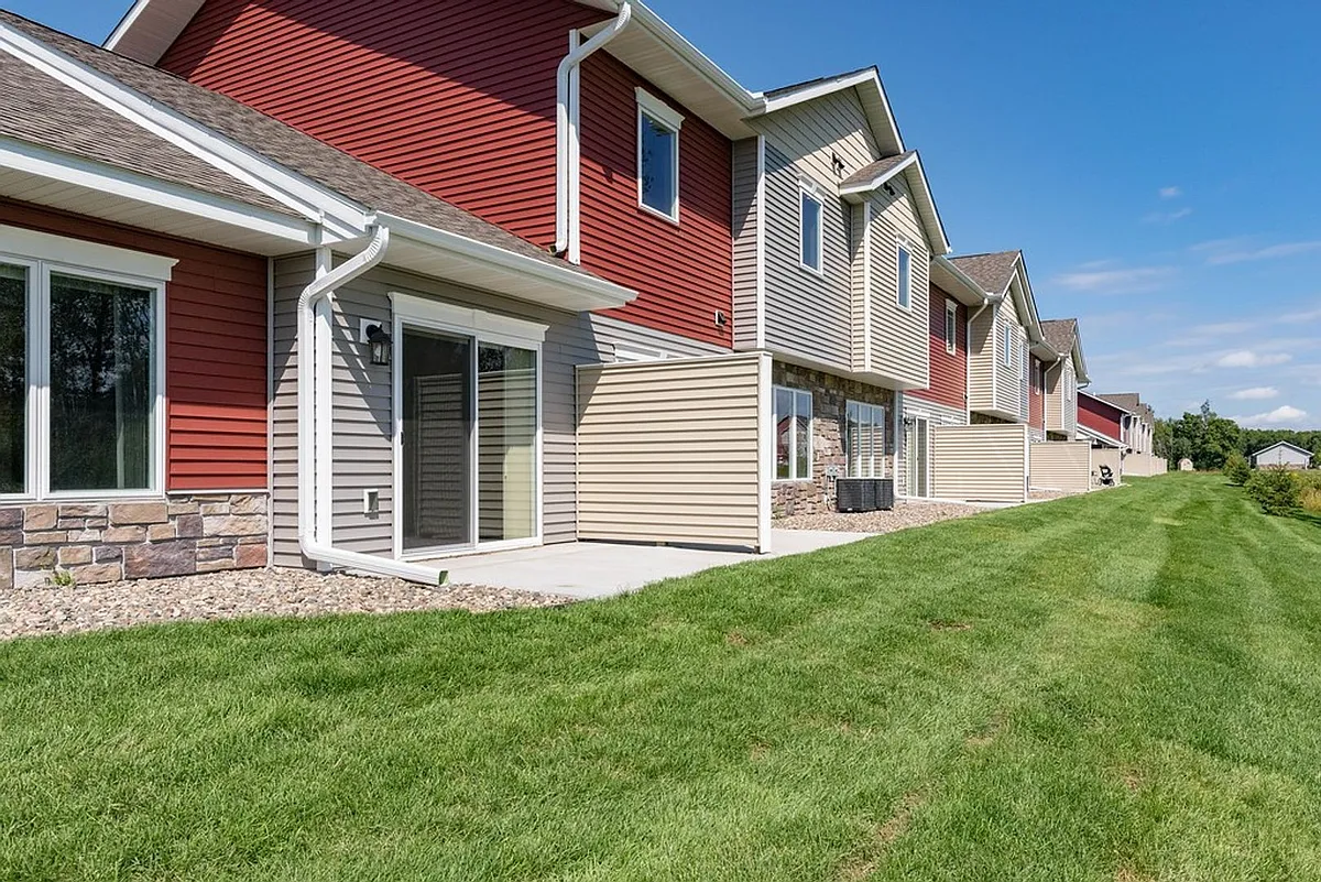 Building Photo - 14306 Forest Dr