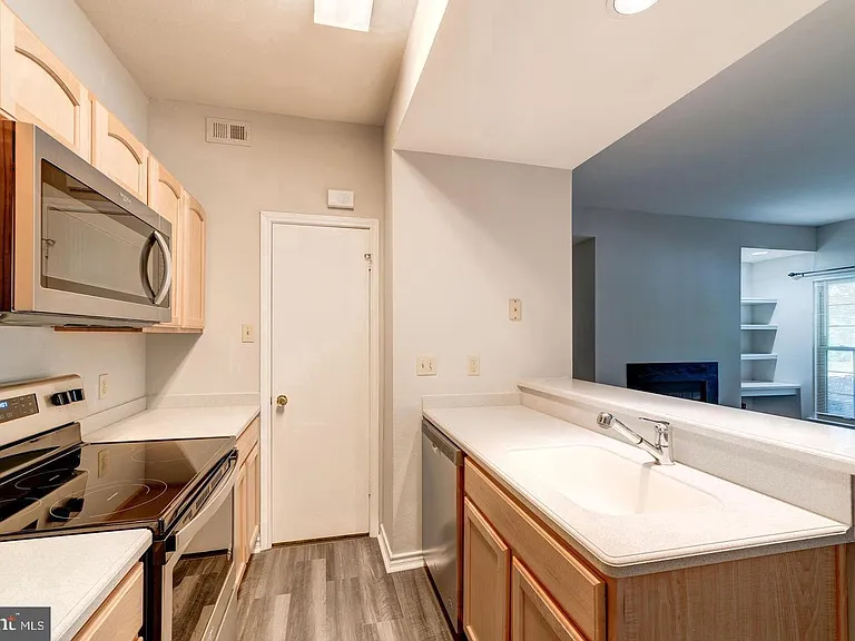 3903 Penderview Dr #1505 — Photo 8