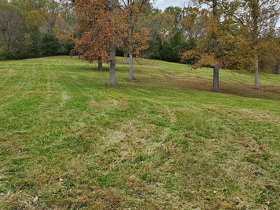3rd image of 7412 River Road Pike