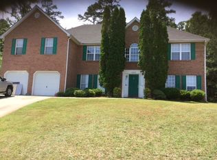 1233 Lakeview Cove Dr, Grayson, GA 30017