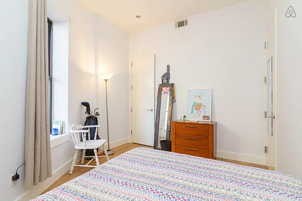 Rented by Loom Group | media 41