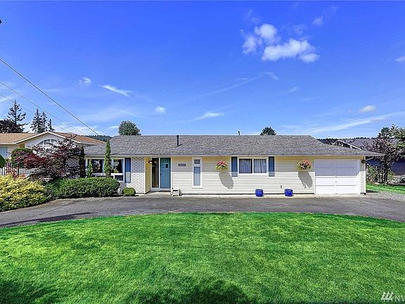 2nd image of 335 Mackenzie Dr