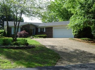 102 Sherwood Dr, Harrison, AR 72601