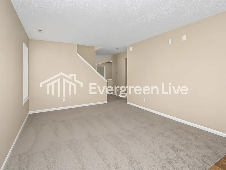 10431 Apple Creek Way — Photo 3
