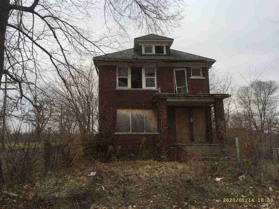 8601 Colfax