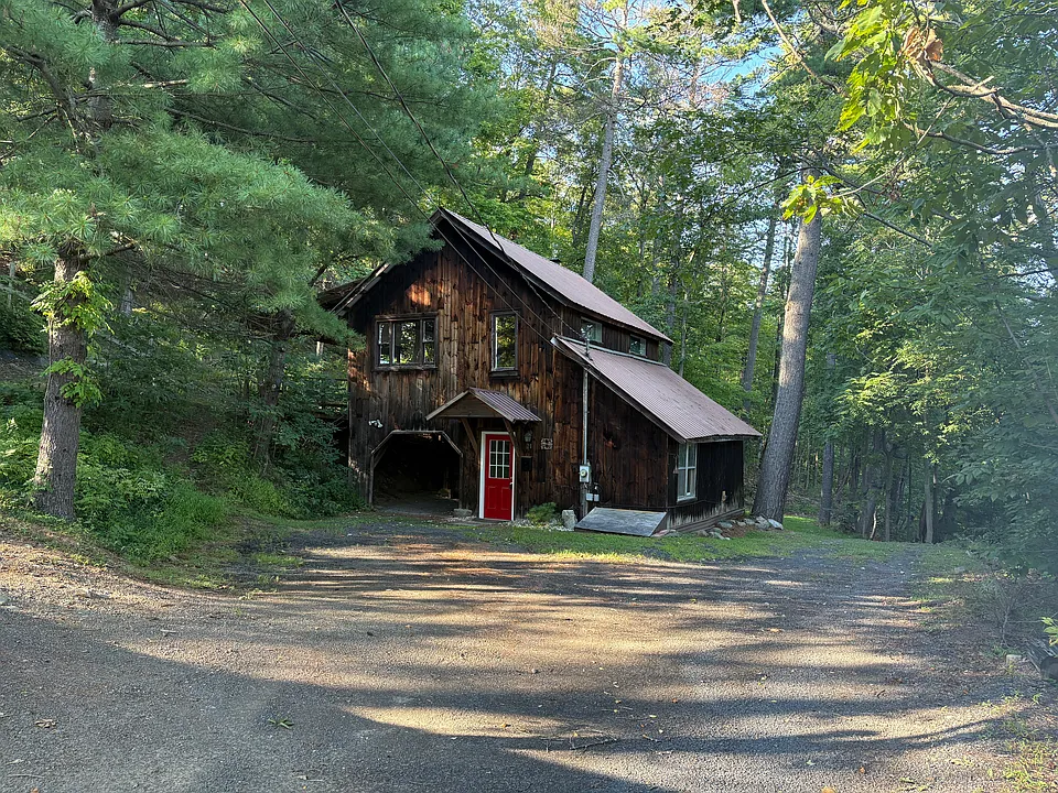 25 Jackson Hill Rd