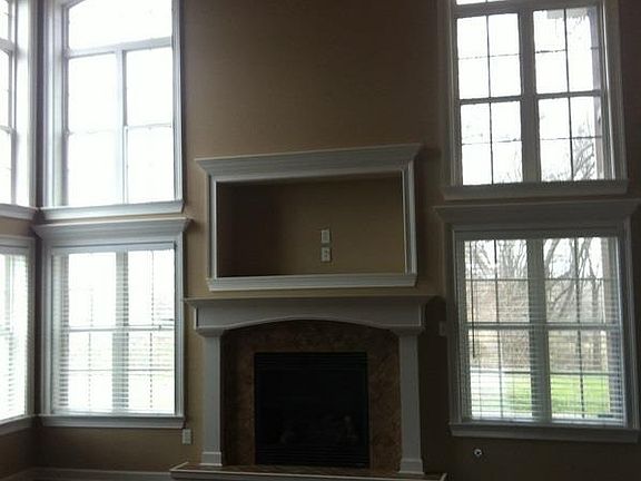 3rd image of 11012 Bodarc Ln