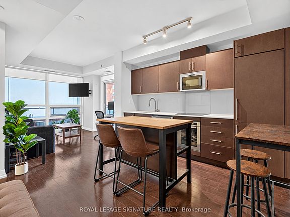 5th image of 460 Adelaide St E #605