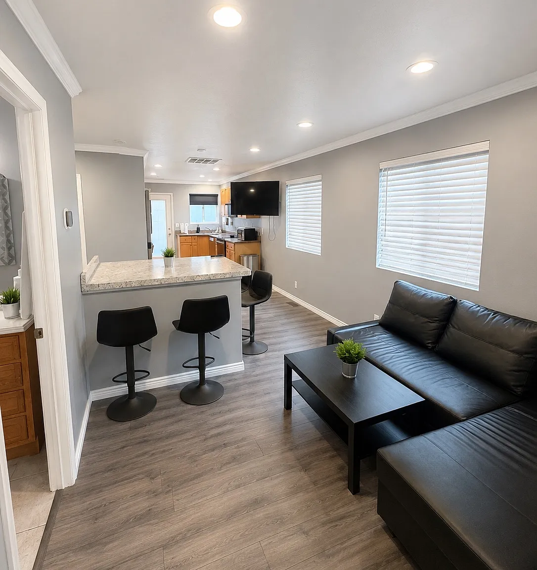 1 bed, 700 sqft, $1,700 — Photo 1