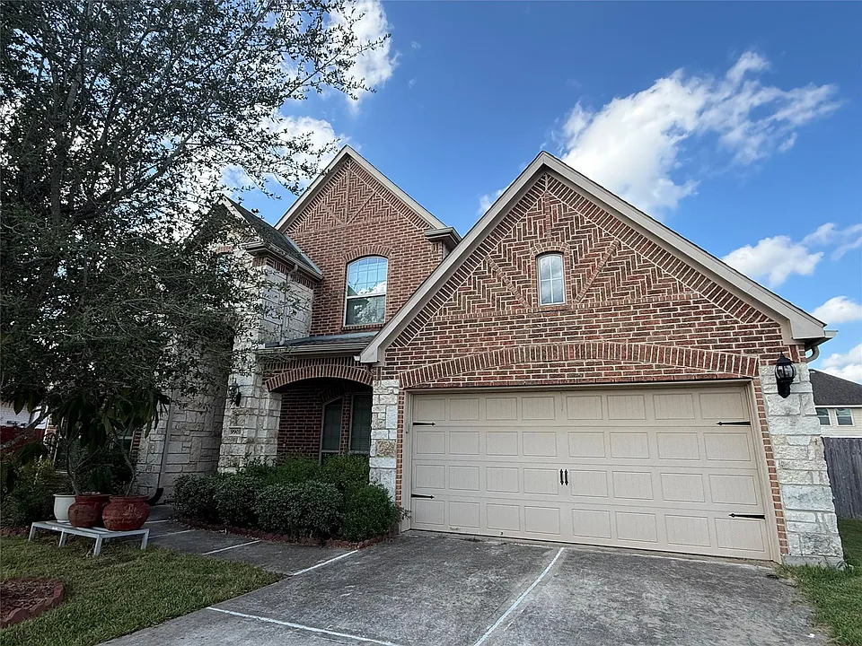 9903 Daisy Clover Ct