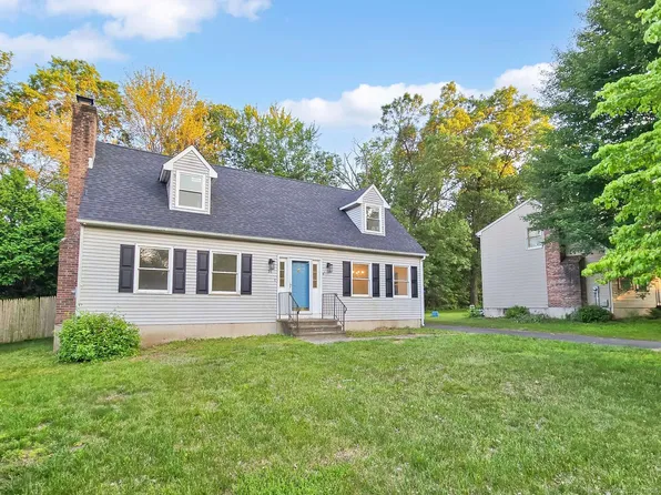 35 Dewey Avenue, Windsor, CT 06095