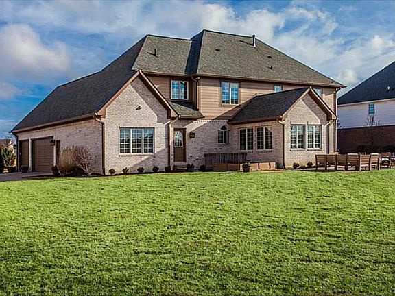 3rd image of 4067 Burford Dr