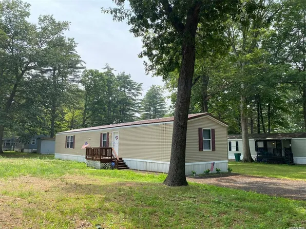 49 White Birch Est, Fort Edward, NY 12828