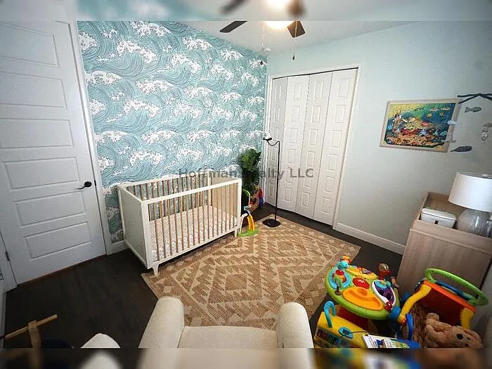 2314 W Saint Sophia St — Photo 14