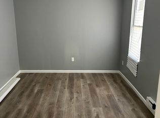 11 Grove Ter #1, Irvington, NJ 07111