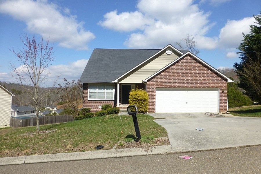 1st image of 342 Dogwood Glen Ln