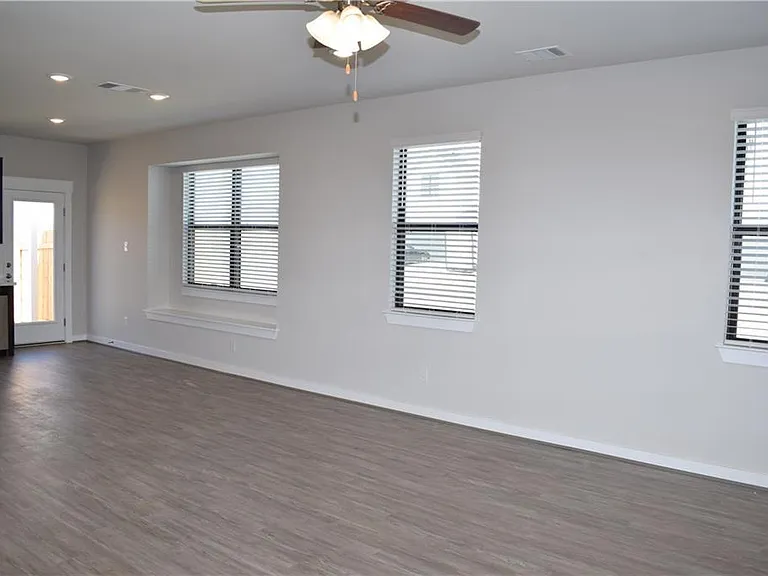 116D Amber Fields Trl — Photo 5