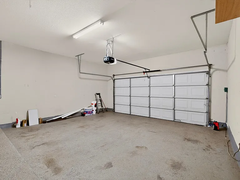 14902 Longbranch Dr — Photo 24