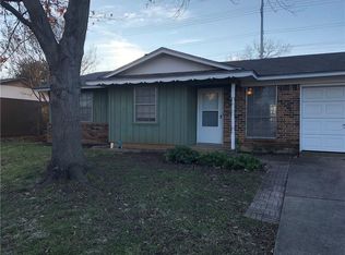 4001 Redstone Rd, Denton, TX 76209