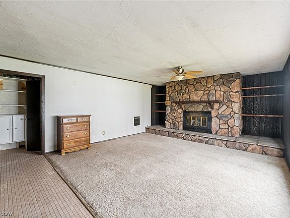 5th image of 6135 Thistlewood Dr