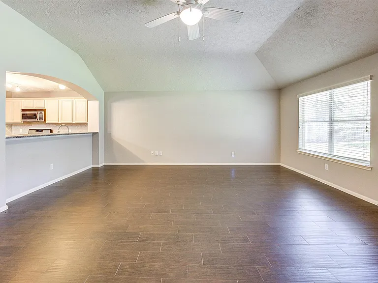 21611 Country Club Green Way — Photo 24