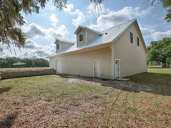 5th image of 3670 SE 29th Blvd