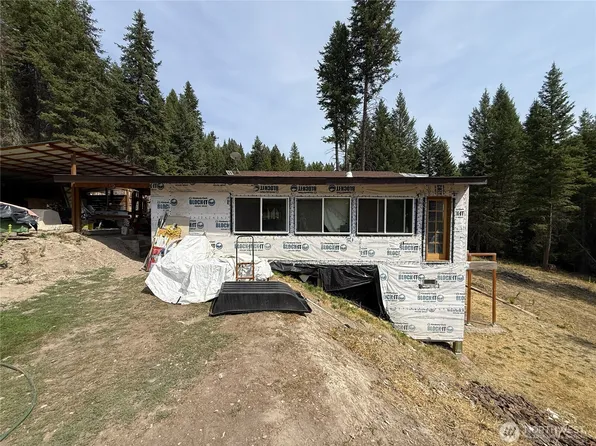 154 W Cougar Creek Road, Wauconda, WA 98859