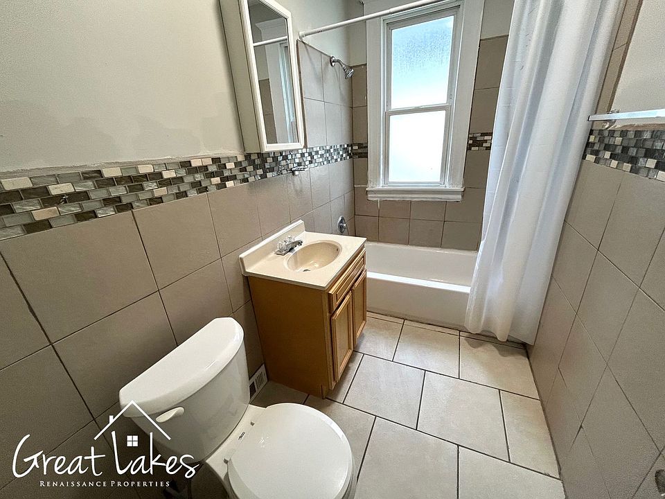 12120-12122 Saint Aubin St # B, photo 11