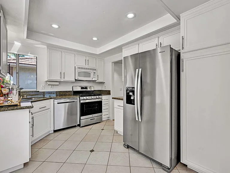 21702 Superior Ln — Photo 13
