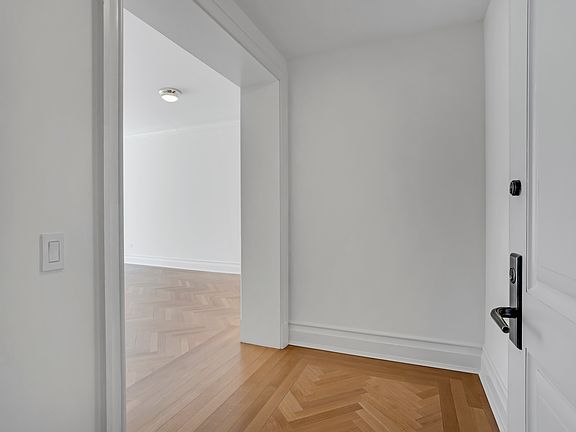3rd image of 15 Central Park W APT 16J
