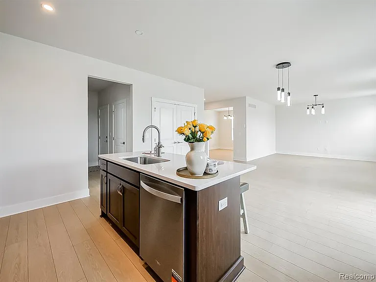 5169 Poppydrew Ln — Photo 26