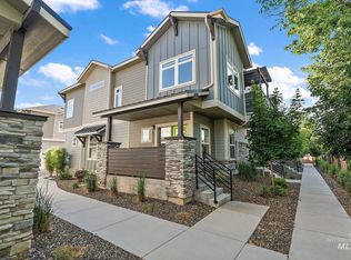 4265 N Reed Ln, Garden City, ID 83714