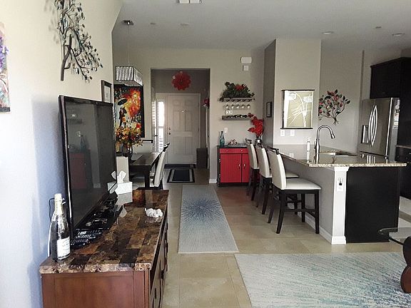 5th image of 84 Zamora Pl