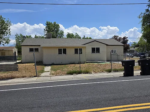 5041 S 4420 W Photo 1