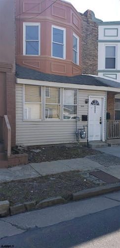 1st image of 2002 McKinley Ave