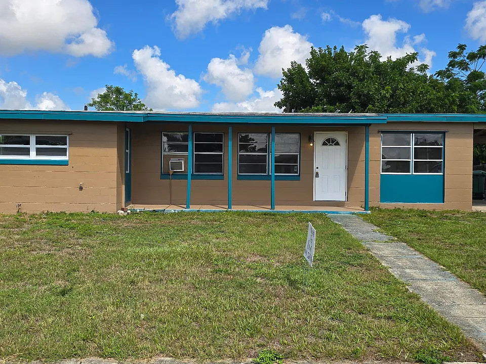 2733 Starlite Ln