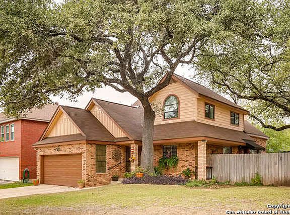 2nd image of 2451 Thrasher Oak