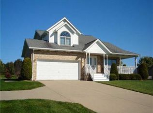 106 Belleshire Dr, Butler, PA 16001