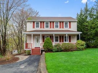 106 Fox St, Lowell, MA 01850