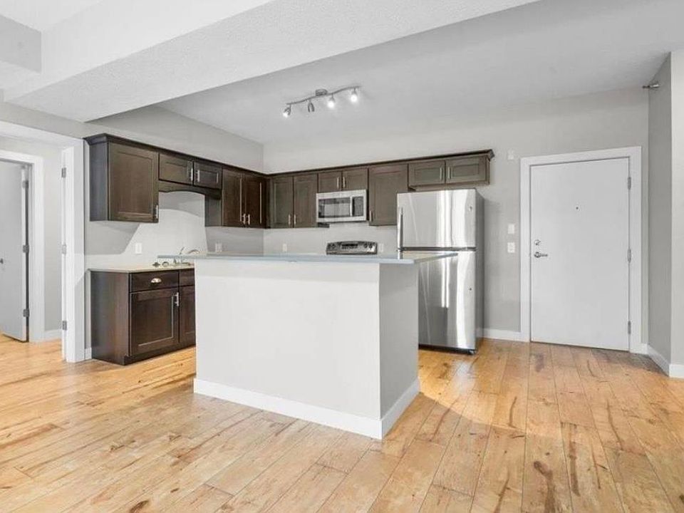 La Riviere Condos Cedar Falls, IA Zillow