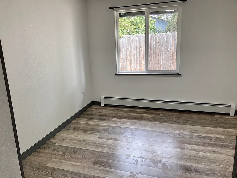 1021 Turpin St #4 — Photo 6