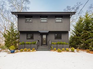 9 Helens Ln, Southampton, NY 11968