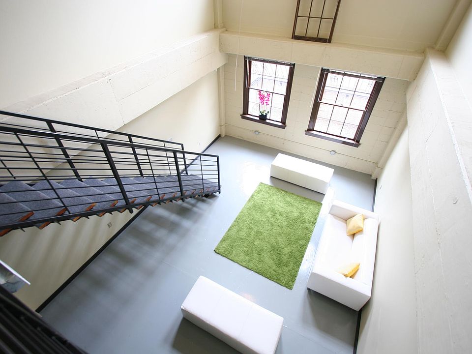 1st image of 300 Tijeras Ave NE APT 101