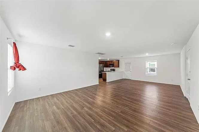 5430 Longshadow Dr — Photo 1
