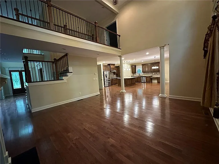 510 Lake Medlock Dr — Photo 20