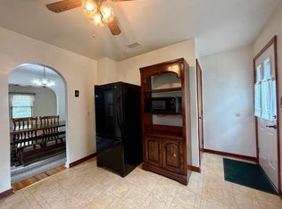 401 S 7th St, Olivia, MN 56277