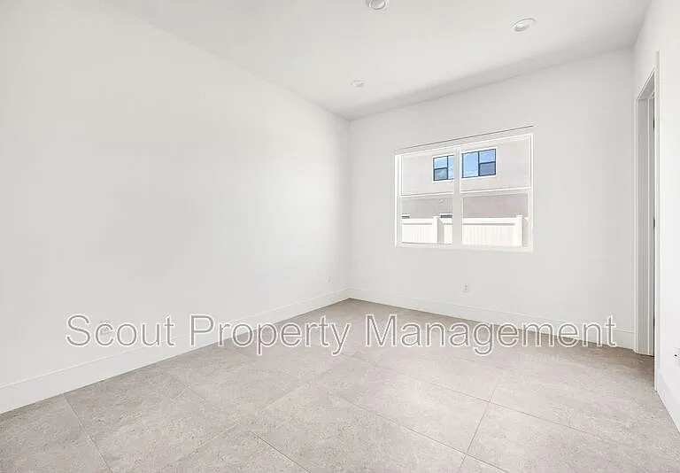 32195 Daybrook Ter — Photo 34